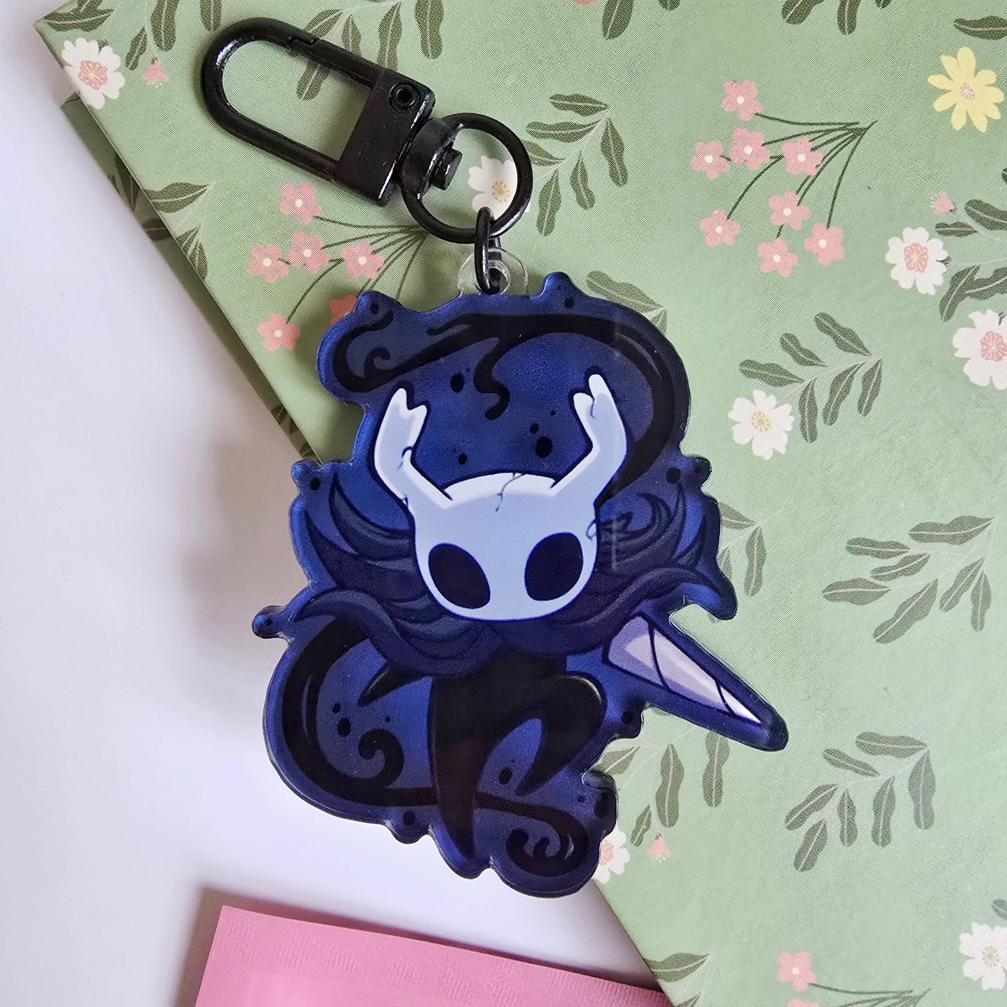 Hollow Knight Acrylic Keychain: The Knight and Hornet Keyring
